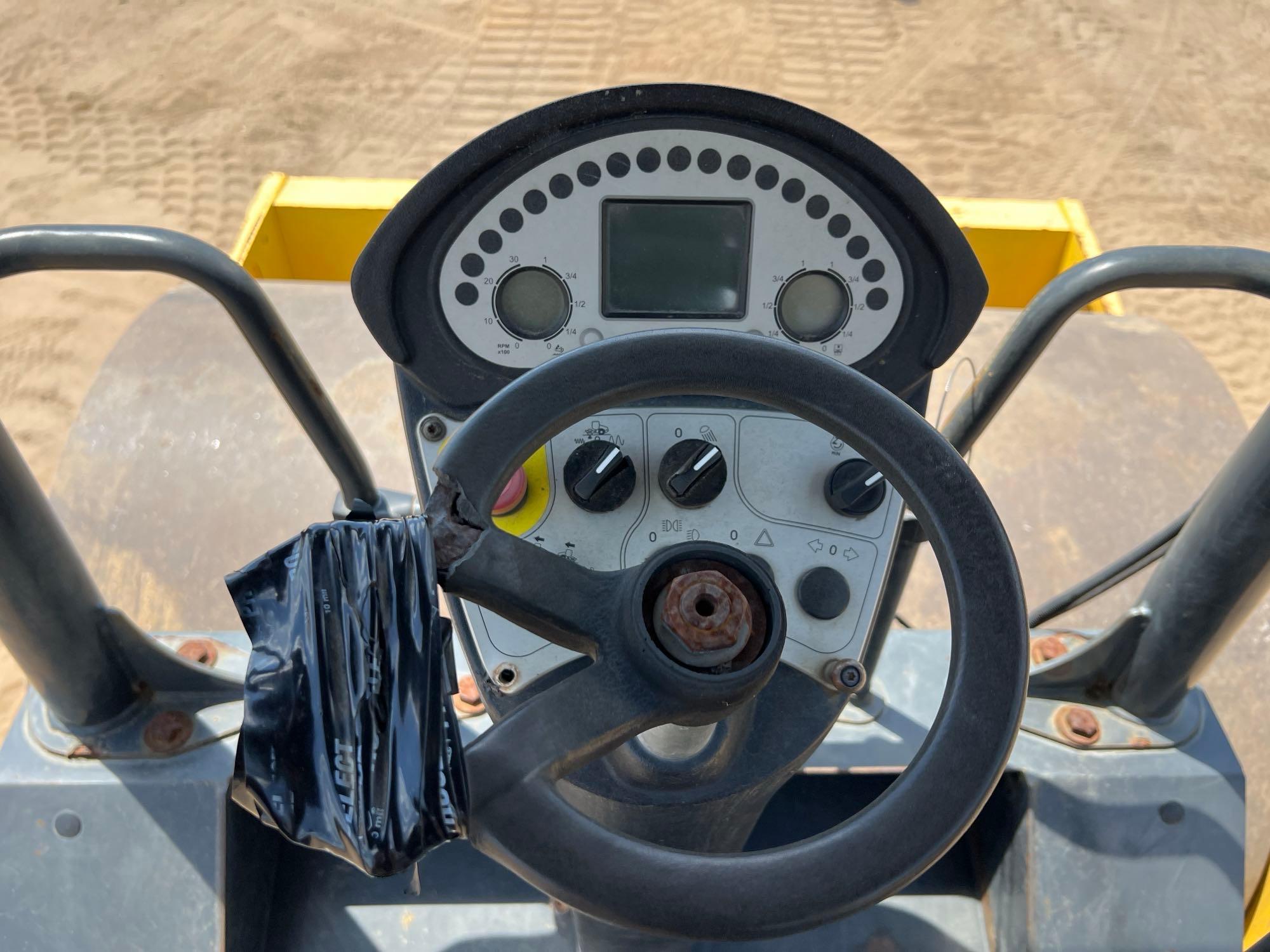 2015 BOMAG BW177D-5 SMOOTH DRUM ROLLER