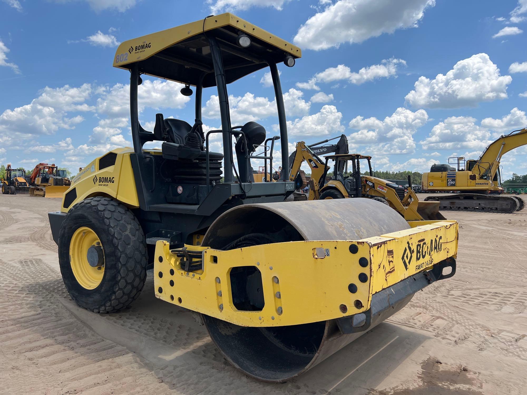 2015 BOMAG BW177D-5 SMOOTH DRUM ROLLER