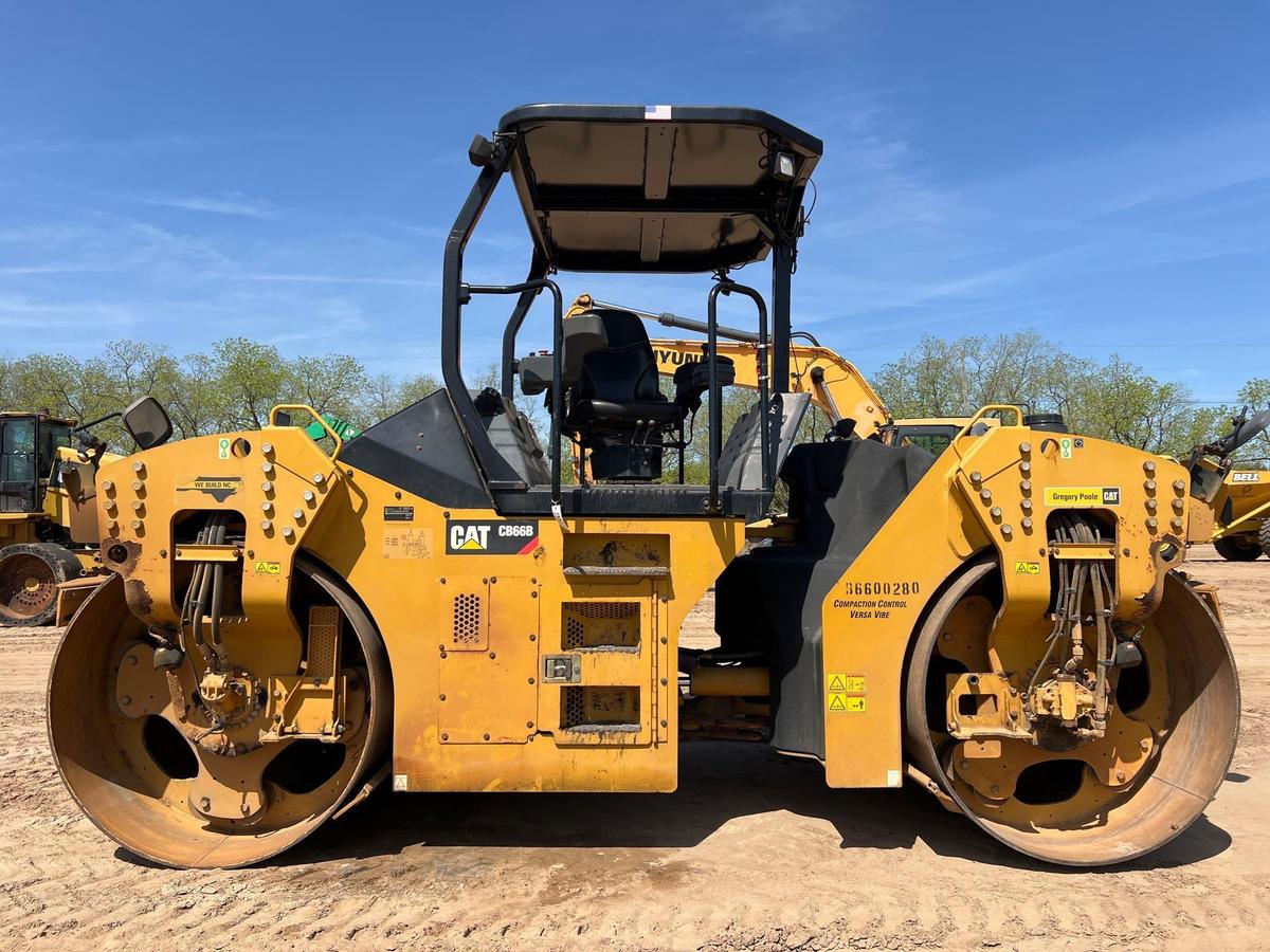 2018 CATERPILLAR CB66B DOUBLE DRUM ROLLER