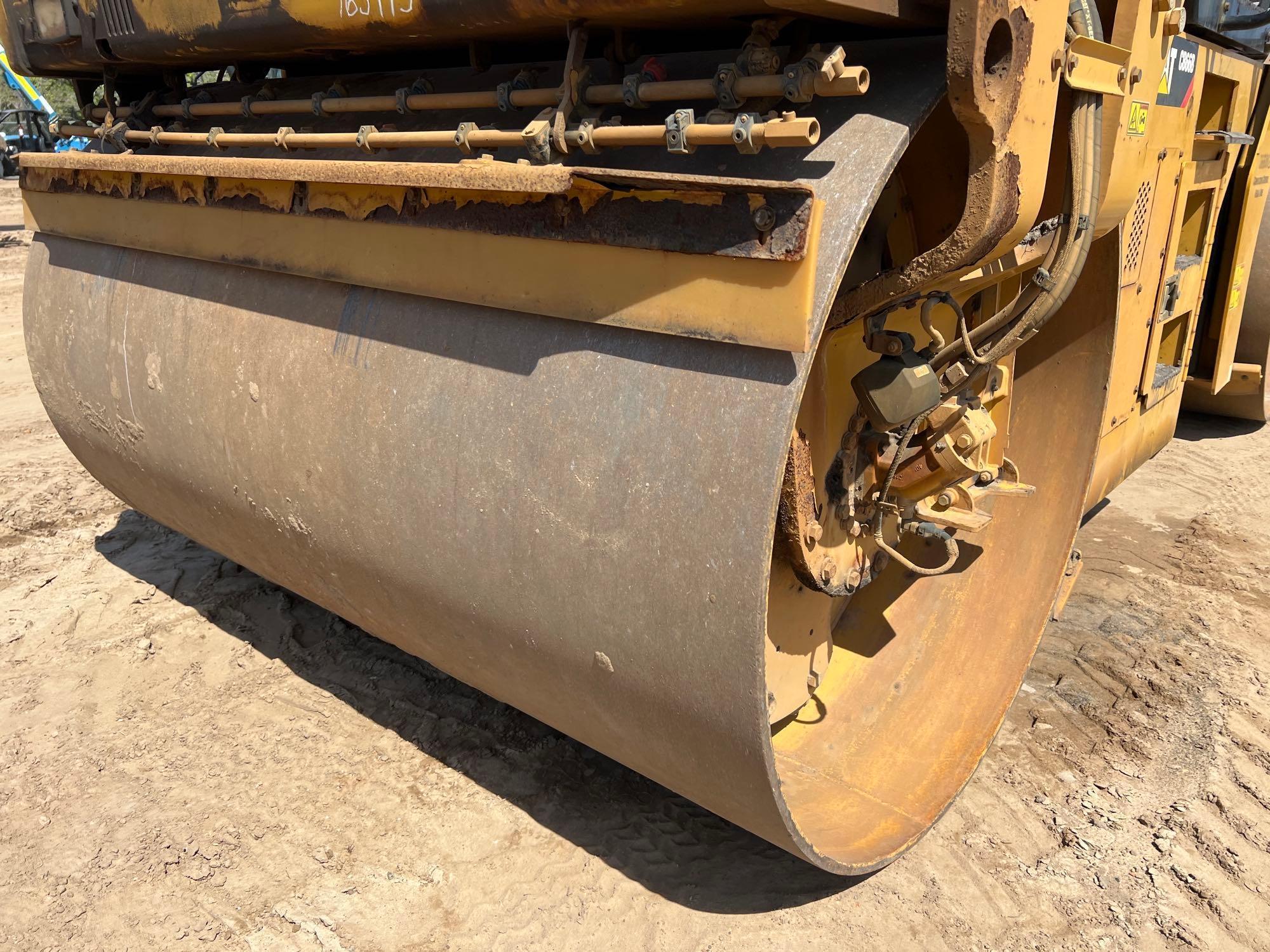 2018 CATERPILLAR CB66B DOUBLE DRUM ROLLER