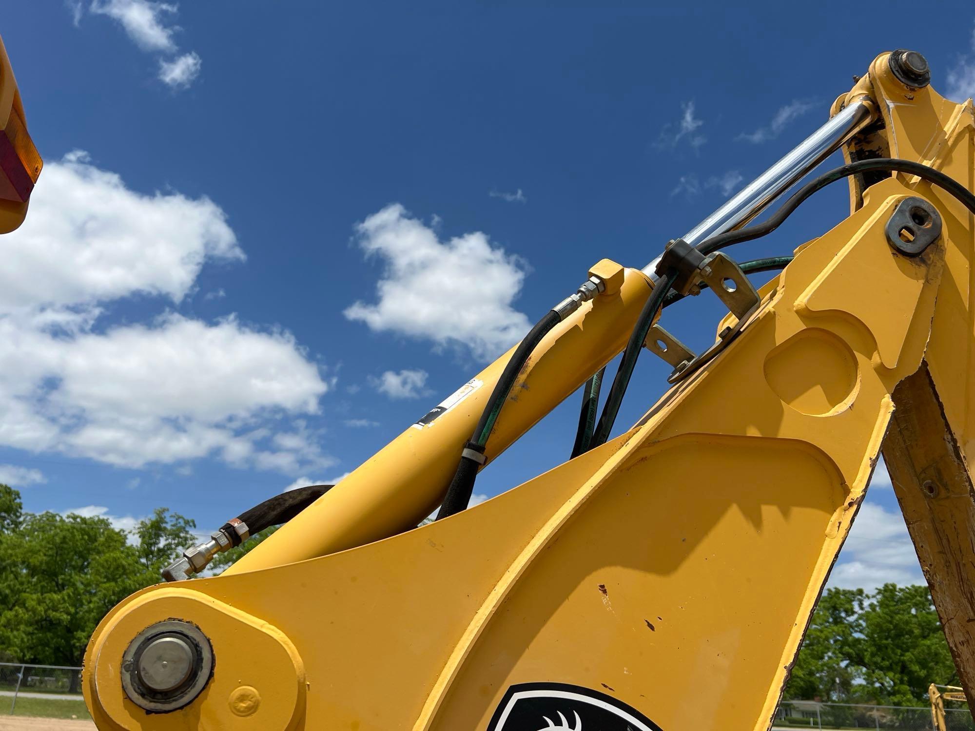 JOHN DEERE 110 BACKHOE