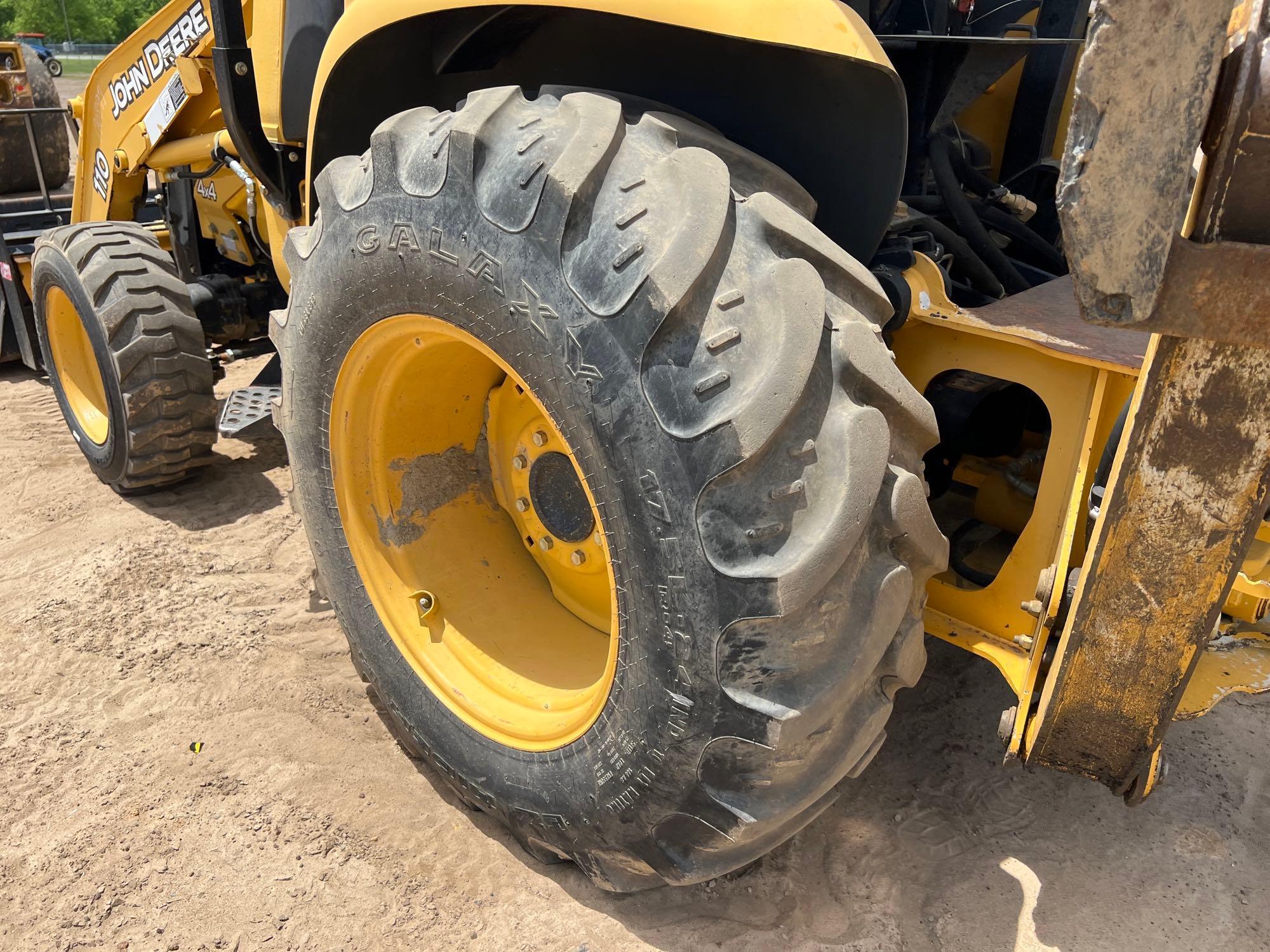 JOHN DEERE 110 BACKHOE