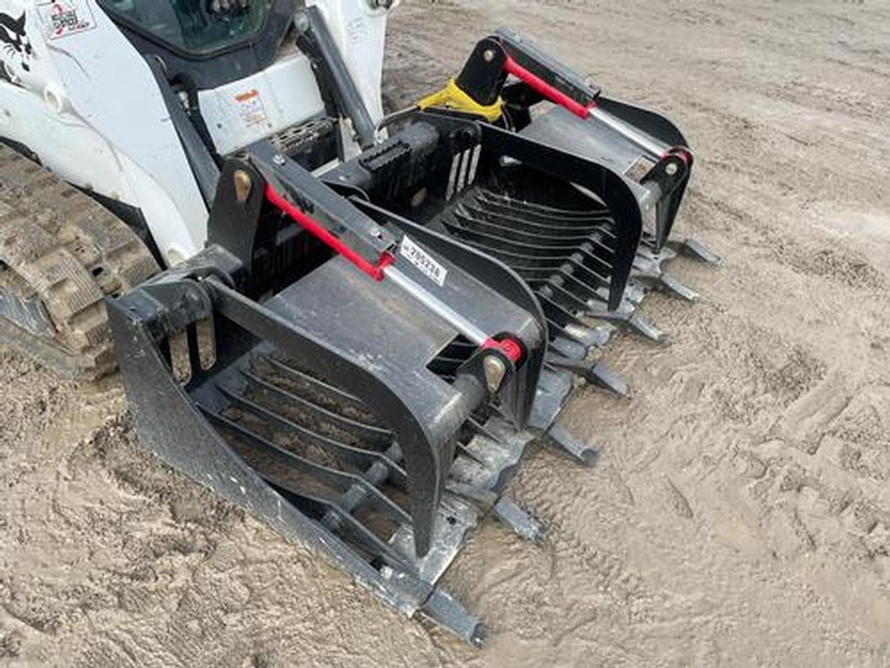 Wildcat 72" Skid Steer Rock Grapple