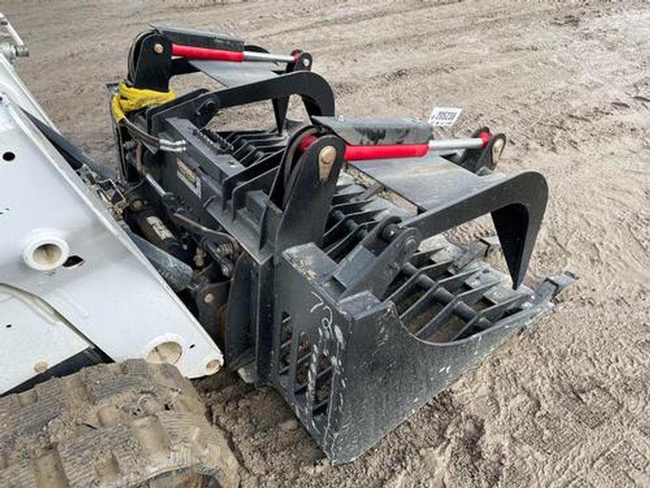 Wildcat 72" Skid Steer Rock Grapple