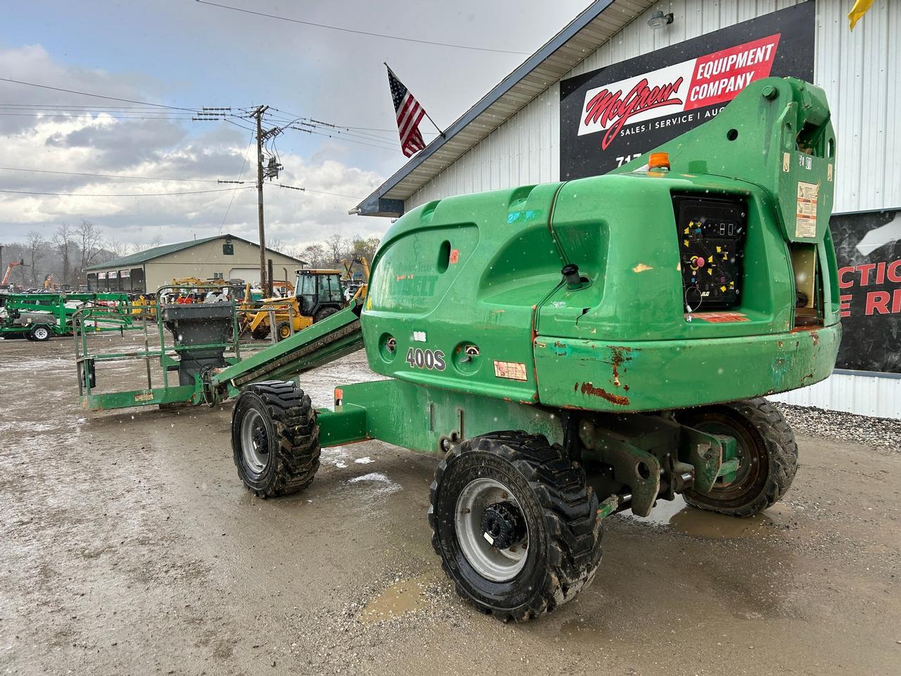 JLG 400S Telescopic Boom Lift