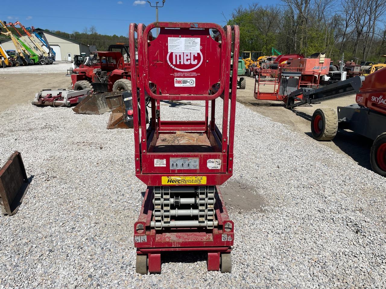 MEC 1330SE Scissor Lift