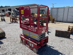 MEC 1330SE Scissor Lift