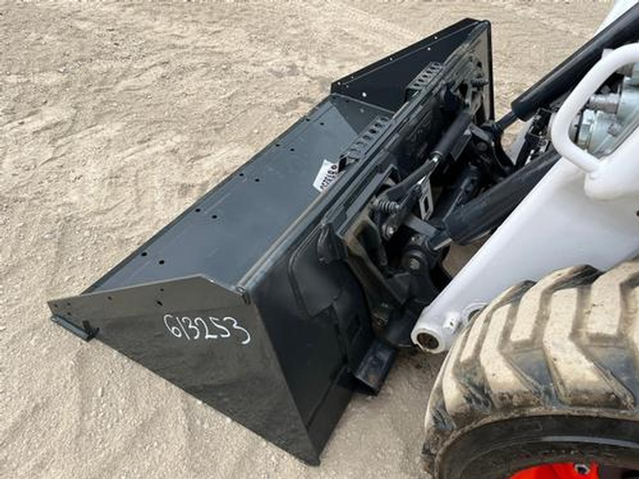 Bobcat 68" Standard Duty Skid Steer Bucket