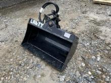 24" Mini Excavator Tilt Bucket