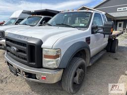 2008 Ford F-550 XL Super Duty pickup, V8 PowerStroke, extended cab, flatbed, dual axles, auxiliary