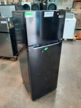 Magic Chef 7.3 cu. ft. 2-Door Mini Fridge with Freezer*COLD*PREVIOUSLY INSTALLED*