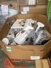 Pallet lot of Assorted Household Items