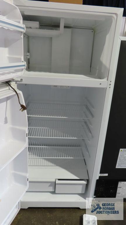 GE refrigerator, model number TXB16SAZERWH, missing parts on door
