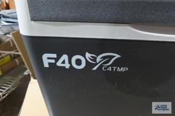 Portable refrigerator, F40C4TMP