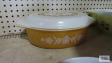 Pyrex covered casserole