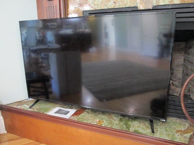 Vizio 55" Smart TV with Remote