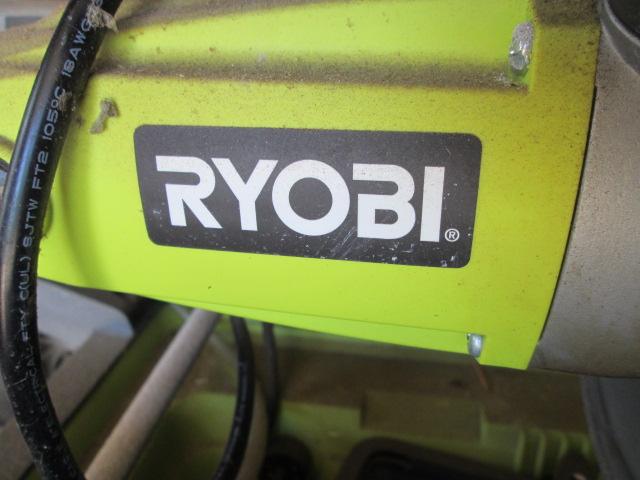Ryobi 7" Wet Saw with Folding Rolling Stand