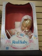 Hasbro 1985 Sleeping Real Baby in Box