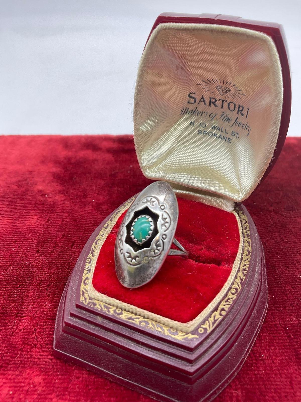 Lovely Native American sterling silver and natural stone ring marked AB with a curved arrow