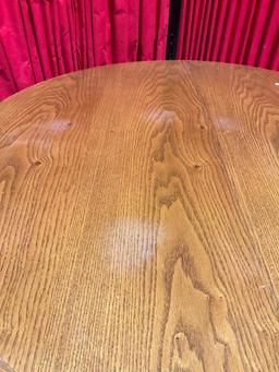 Contemporary Solid Oak Pedestal Footed Wooden Table w/ Removable Leaf. 42" Across. See pics.