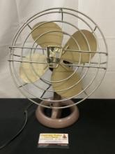 Vintage Emerson Electric of Saint Louis Desk Fan, tested and working