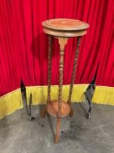 Vintage Round Wooden Plant Stand w/ Twisted Legs. Stands 39" Tall. See pics.