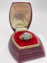 Vintage 10k yellow gold size 9 ring with floral motif diamond chip setting - 3.15 grams