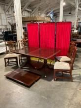 Vintage Universal Furniture Ltd. Wooden Dining Table w/ 4 Trellis Back Chairs & 2 extra Leaves. See