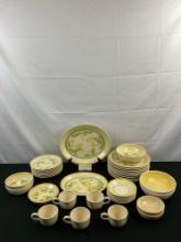 38 pcs Vintage Franciscan Interpace Stoneware Ceramic Dinner Set, Cream w/ Yellow Flowers. See pi...