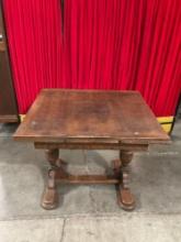 Antique Wooden Dining Table w/ Carved Pedestal Base & 2 Hidden Leaves. Stands 30" Tall. See pics.