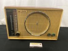 Vintage 1964 Zenith Model H845 AM-FM Wood Cabinet Tube Table Radio