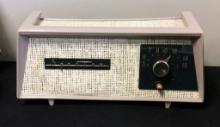 Spartan 1954 Am Tube Radio - Model 375C, 14"x5"x6½", Hums When Plugged In
