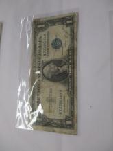 US Currency $1.00 bills 1935B 1935 E Silver Certificate 2 bills