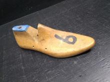Wooden Miller Shoe Mold
