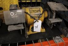 DeWalt DW758 Heavy Duty 8" Bench Grinder