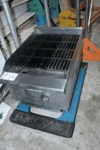 Black Diamond 18" Char-Rock Char-Broiler