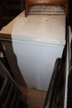 White 24" Chest Freezer