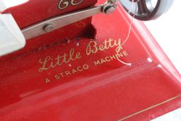 Little Betty Straco Sewing Machine Made in England