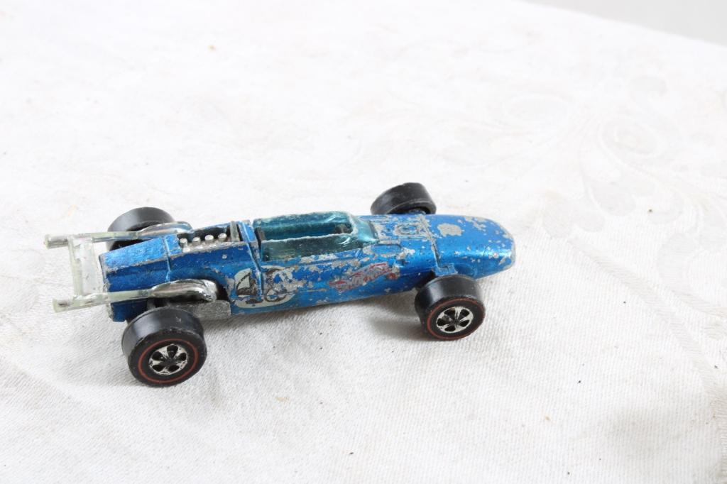 5 Hot Wheels Redlines 1968 Winnipec, 1967 Custom