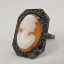 Antique Sterling and Cameo Ring size 6 1/4, 6.1g