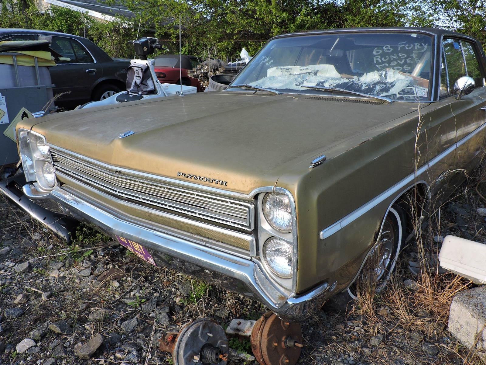 1968 Plymouth Fury III Sedan / NY Transferable Registration