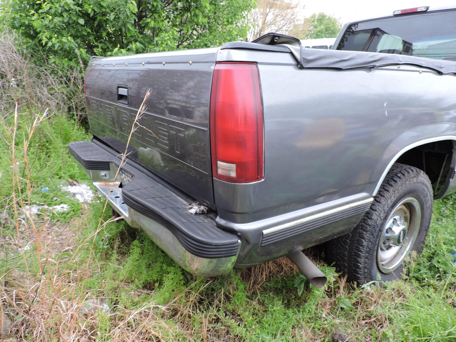 1997 Chevrolet Silverado 2500 Extended Cab Pickup / 2WD