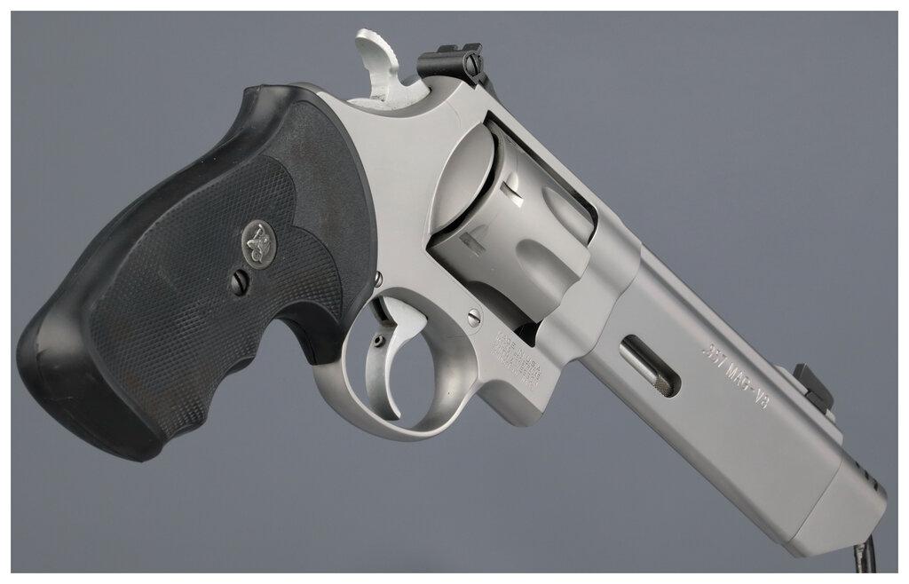 Smith & Wesson Performance Center Model 627-3 V8 Revolver