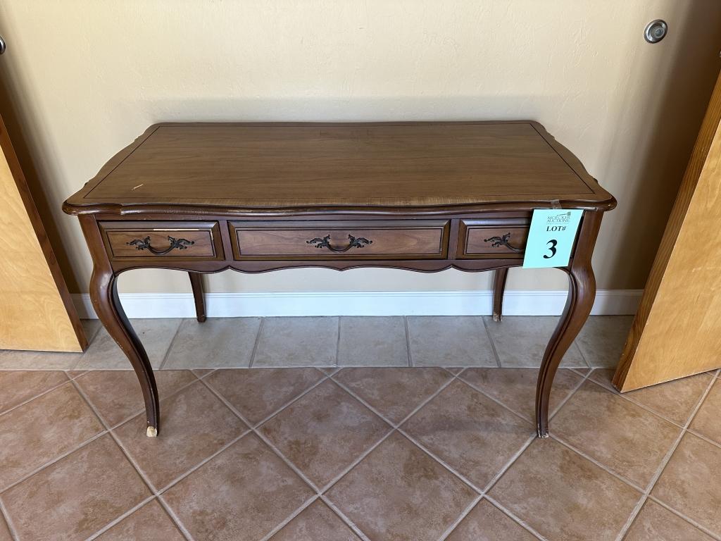 4' WOOD DESK