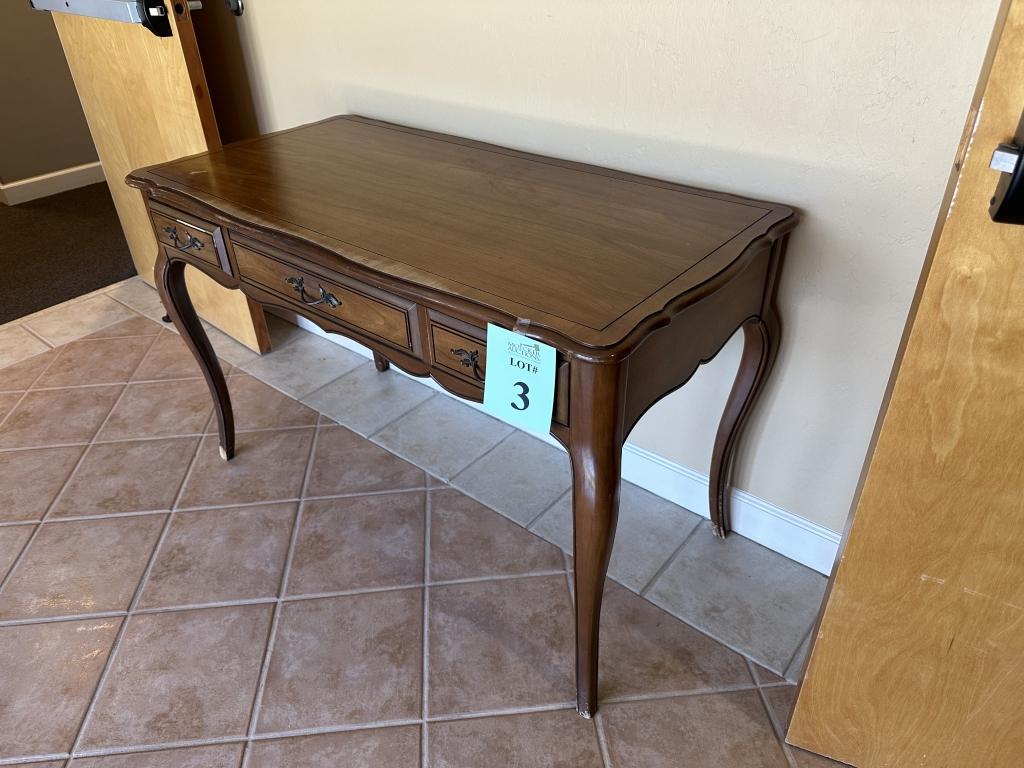 4' WOOD DESK