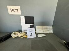 LOT CONSISTING OF APPLE PRODUCT ACCESSORIES
