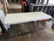 MAXCHIEF 6' PLASTIC TABLE