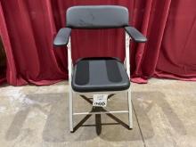 FOLDING BLOOD DRAW CHAIR