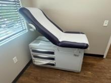 RITTER BY MIDMARK EXAM TABLE WITH STIRRUPS