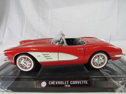 Large & Impressive Solido 1/12 Scale 1958 Chevy Corvette Diecast Car MIB